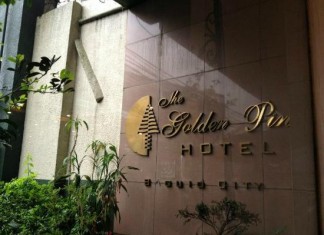 golden-pine-hotel